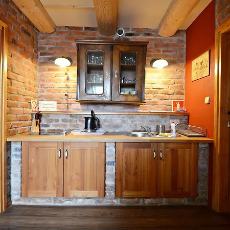 Dom Na Rozcesciu Bed & Breakfast