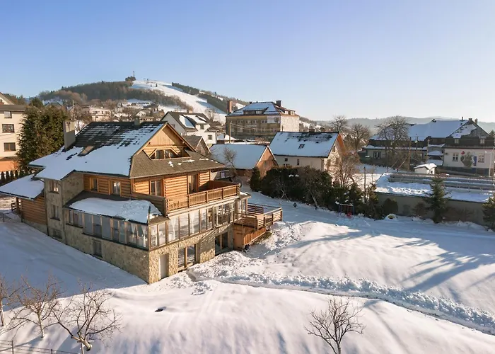 Dom Na Rozcesciu Bed & Breakfast 3*