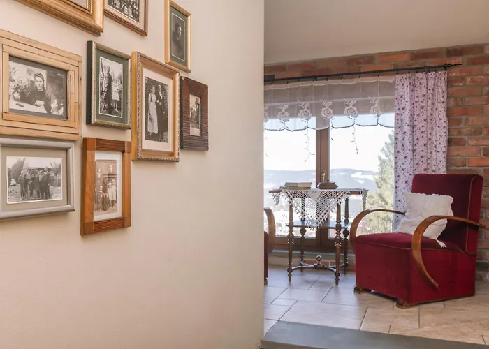 Dom Na Rozcesciu Bed & Breakfast 3*